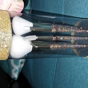 New Essence Brand Makeup Brushes Set